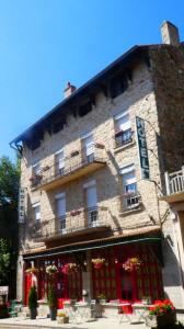 Vente Maison 19 pices PRADELLES 43420