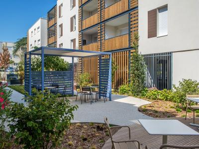 Location Appartement 2 pices BRUGES 33520