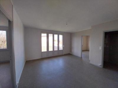 Location Appartement 4 pices CHALINDREY 52600