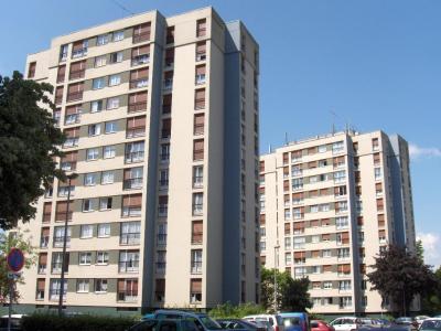 Location Appartement 4 pices CHARLEVILLE-MEZIERES 08000