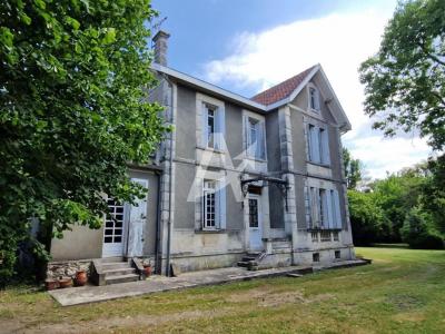 Vente Maison 6 pices SAINT-SAVIN 33920