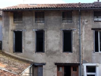 Vente Immeuble MOISSAC 82200