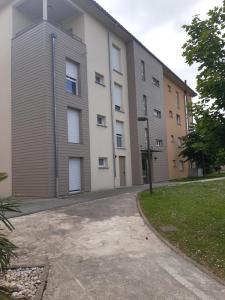 Location Appartement 4 pices MALAFRETAZ 01340