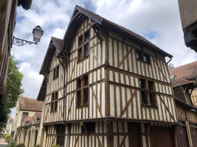 Location Appartement 3 pices TROYES 10000