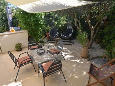 Vente Maison 8 pices SAINT-ETIENNE-DU-GRES 13103