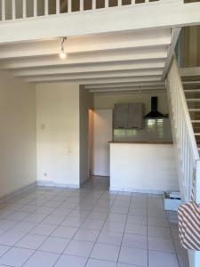 Location Appartement 2 pices COUTRAS 33230