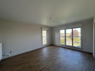 Location Appartement 4 pices CHENY 89400