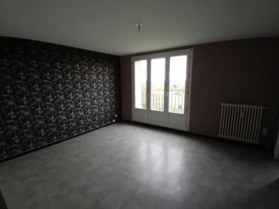 Location Appartement 4 pices VOUZIERS 08400