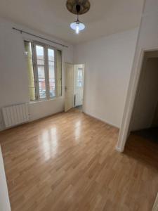 Location Appartement 2 pices STAINS 93240