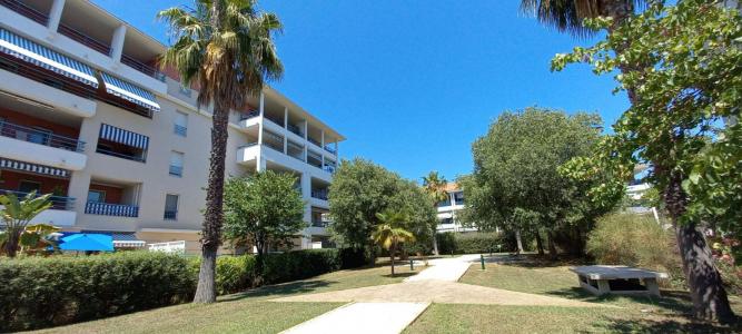 Vente Appartement 4 pices FREJUS 83600