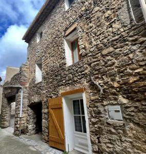 Vente Maison 4 pices CASCASTEL-DES-CORBIERES 11360