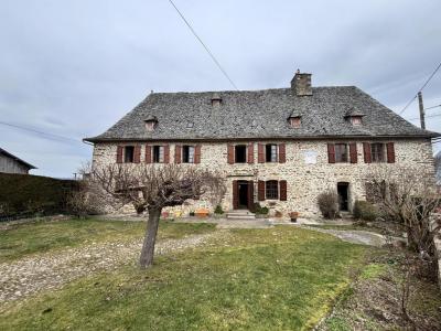 Vente Maison 8 pices ROANNES-SAINT-MARY 15220