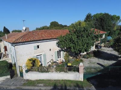 Vente Maison 6 pices AUNAC 16460
