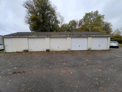 Location Parking RONCHAMP 70250