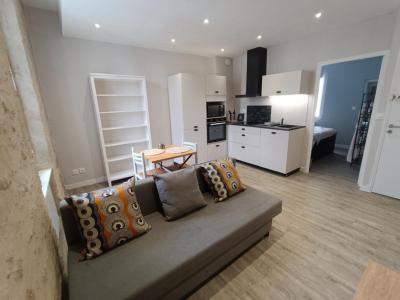 Location Appartement 2 pices CASTELNAUDARY 11400