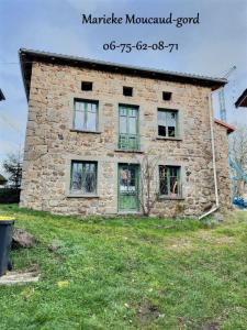 Vente Maison 7 pices USSON-EN-FOREZ 42550