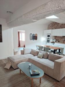 Vente Appartement 4 pices BEAURECUEIL 13100