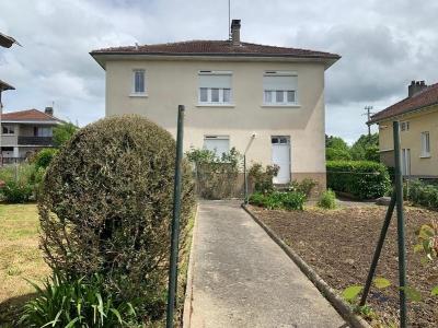 Location Maison 3 pices SAINT-LEONARD-DE-NOBLAT 87400