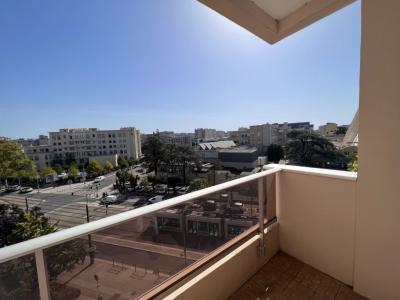 Location Appartement LYON-8EME-ARRONDISSEMENT 69008