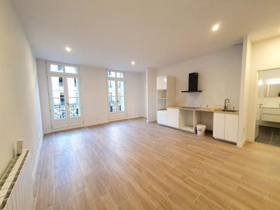 Location Appartement 4 pices MARSEILLE-2EME-ARRONDISSEMENT 13002