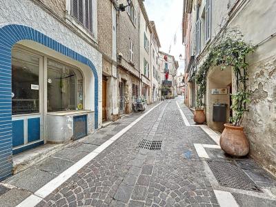 Location Local commercial ROQUEBRUNE-SUR-ARGENS 83520