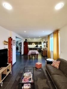 Vente Maison 7 pices GRANDE-PAROISSE 77130