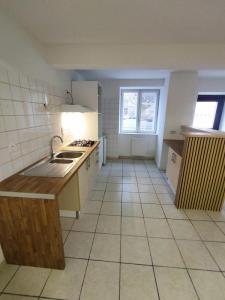 Location Appartement 3 pices REVEL 31250
