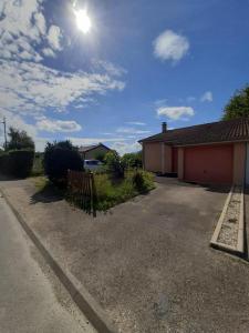 Location Maison 4 pices JAYAT 01340