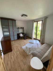 Location Appartement 2 pices BURES-SUR-YVETTE 91440