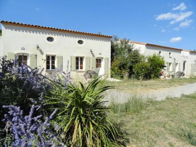 Vente Maison 2 pices GALLARGUES-LE-MONTUEUX 30660