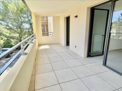 Location Appartement 2 pices LUYNES 13080