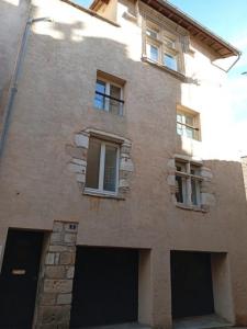 Location Appartement 3 pices SAINT-PONS-DE-THOMIERES 34220