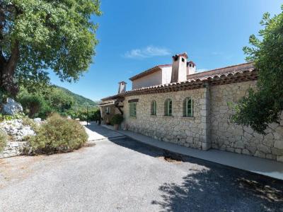 Vente Maison 7 pices TOURRETTES-SUR-LOUP 06140