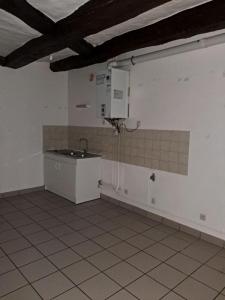 Location Appartement 4 pices SAVIGNE-SUR-LATHAN 37340