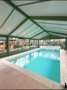 Vente Maison 7 pices VIRE 14500