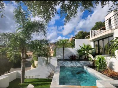 Vente Maison 2 pices LAVANDOU 83980