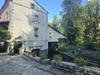 Vente Maison 7 pices VILLETOUREIX 24600