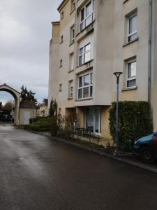 Location Appartement 2 pices SAINTE-SAVINE 10300
