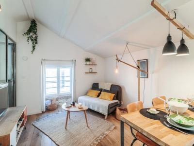 Location Appartement 2 pices ROCHELLE 17000