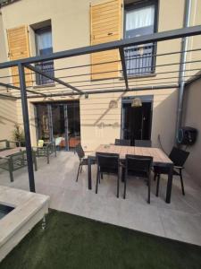 Vente Maison 4 pices MOURIES 13890