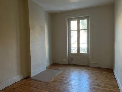 Vente Appartement 2 pices SAINT-ETIENNE 42000