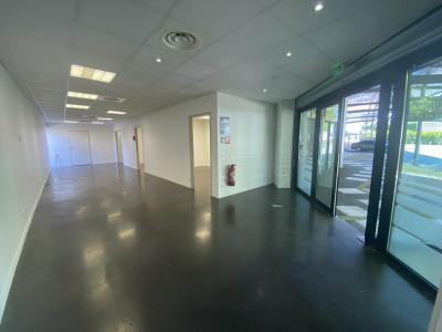 Location Local commercial LIBOURNE 33500