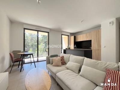 Location Appartement 3 pi�ces LUYNES 13080