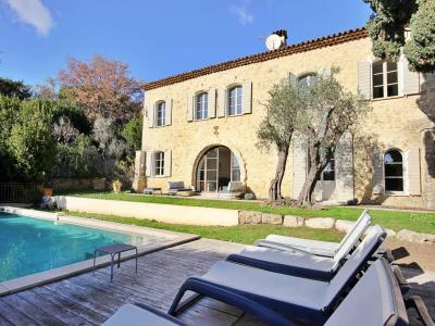 Vente Maison 12 pi�ces MOUGINS 06250