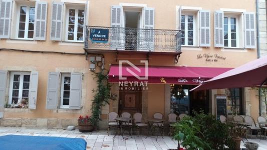 Vente Appartement 4 pi�ces TOURRETTES 83440