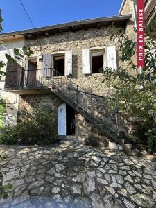 Vente Maison 4 pi�ces VALS-LES-BAINS 07600