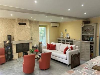 Vente Prestige SAINT-JEAN-D'ANGELY 17400