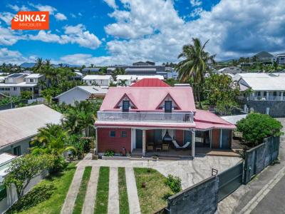 Vente Maison 9 pi�ces SAINT-PIERRE 97410