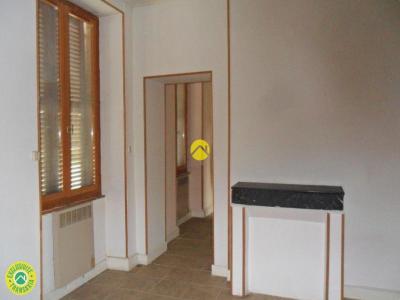 Vente Maison 5 pi�ces AINAY-LE-CHATEAU 03360