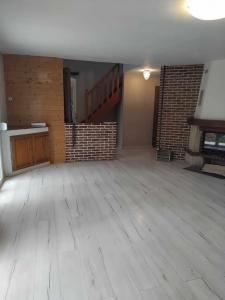 Vente Maison 9 pi�ces CAPELLE 02260